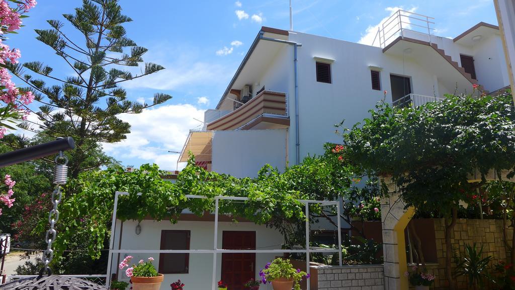 Guest House Kuzmanic Hvar Island Exteriér fotografie
