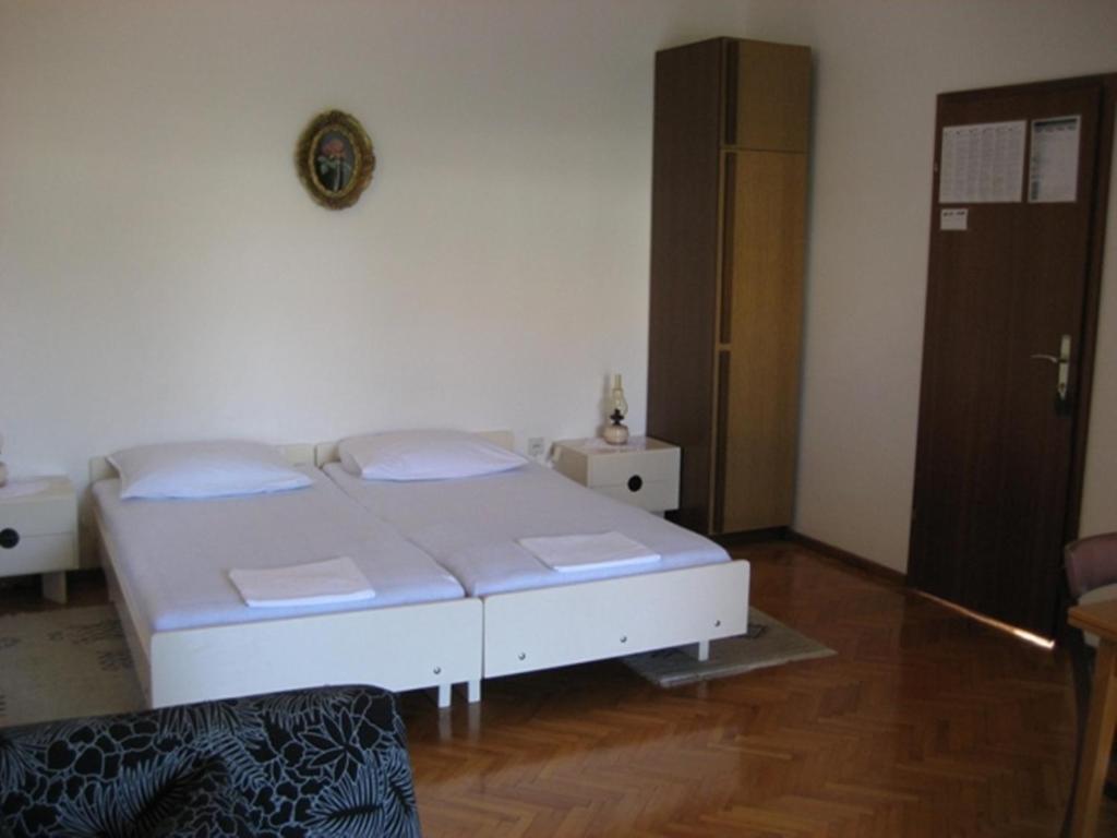 Guest House Kuzmanic Hvar Island Pokoj fotografie