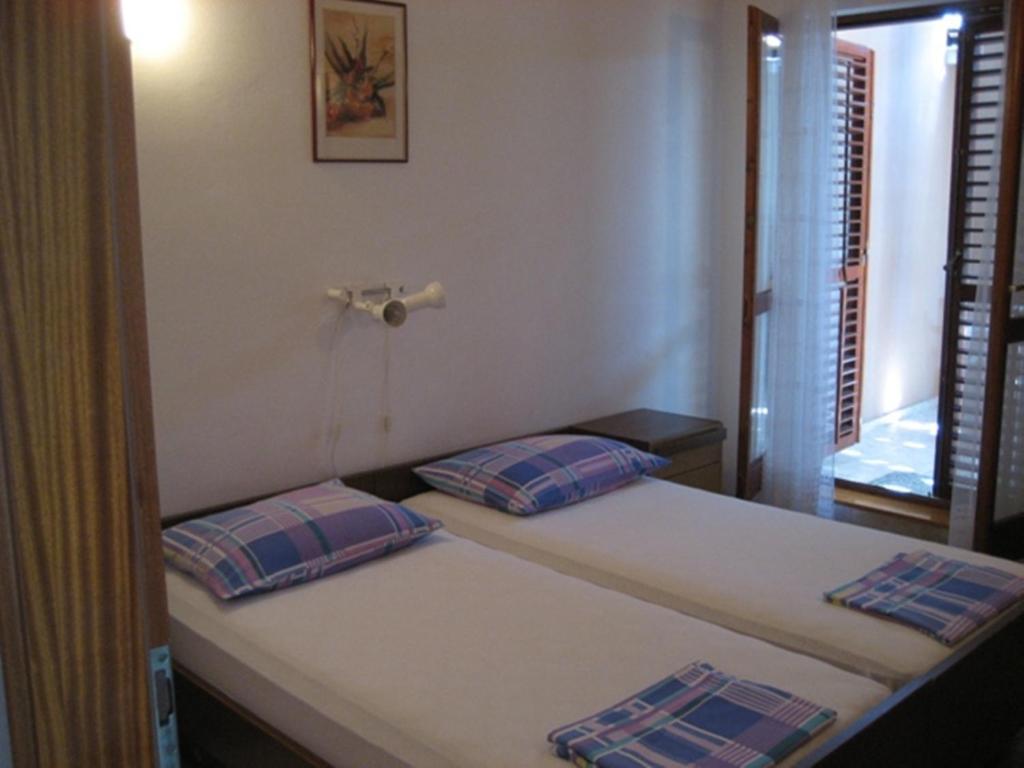 Guest House Kuzmanic Hvar Island Pokoj fotografie